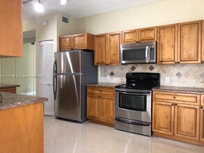 14923 SW 15th St in Pembroke Pines, FL - Building Photo - Building Photo