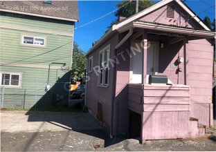 5236 11th Ave NE in Seattle, WA - Building Photo - Building Photo