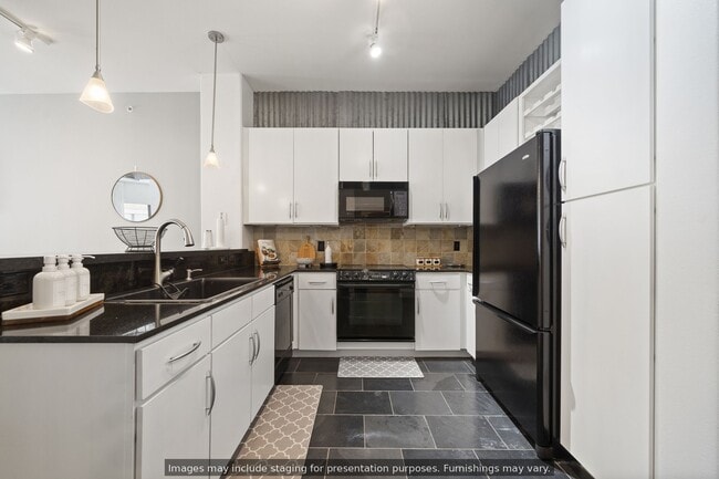 property at 1901 Post Oak Blvd