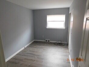 2165 Benson St in Philadelphia, PA - Foto de edificio - Building Photo