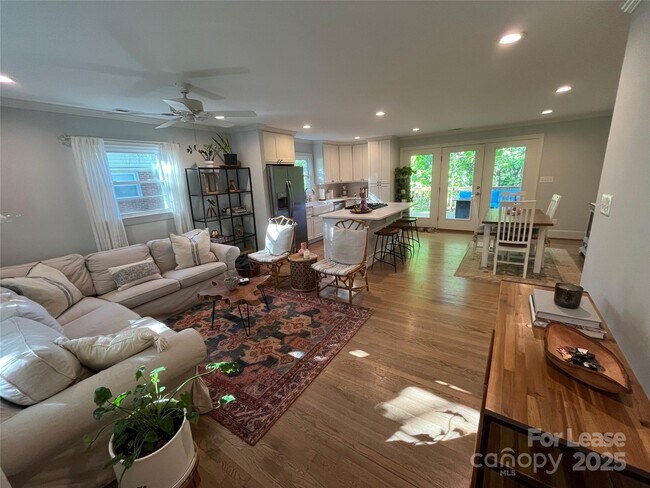 property at 1911 Brookdale Ave