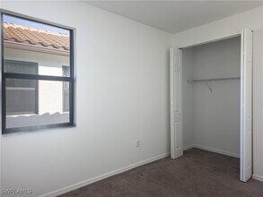 8923 Madrid Cir in Naples, FL - Building Photo - Building Photo