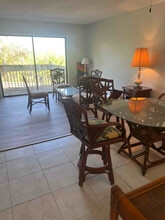 203 Brigadoon Dr in Clearwater, FL - Building Photo - Building Photo