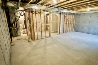 16082 S Truss Dr in Bluffdale, UT - Building Photo - Building Photo