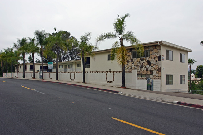 Lemon Manor Apartments in La Mesa, CA - Building Photo - Building Photo