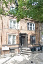 38 Lincoln Ave in Brooklyn, NY - Building Photo