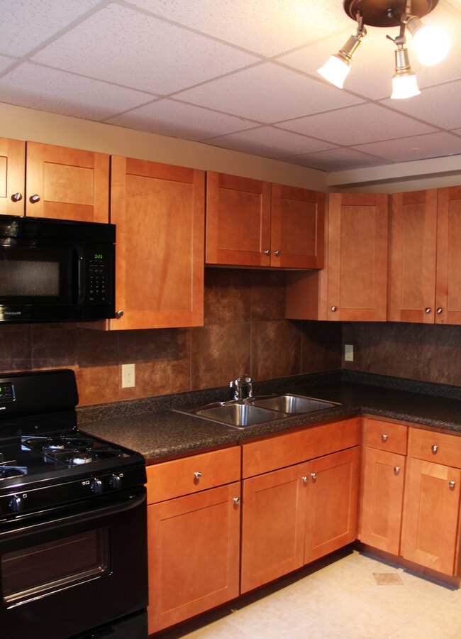 137 Park St in Burlington, VT - Building Photo - Building Photo