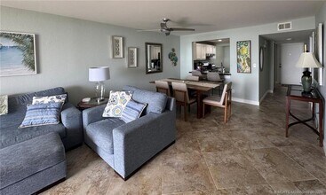 10000 S Ocean Dr, Unit 304 in Jensen Beach, FL - Building Photo - Building Photo