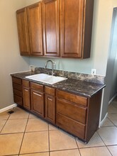 2047 Lawrence Ave in Cincinnati, OH - Building Photo - Building Photo