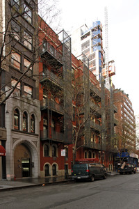 42 W 13th St in New York, NY - Building Photo - Building Photo