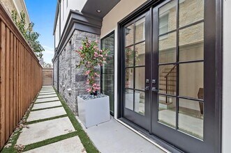 4105 Hawthorne Ave in Dallas, TX - Building Photo - Building Photo