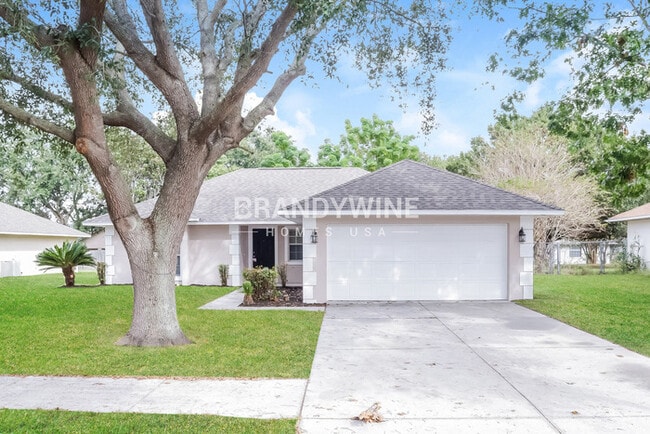 property at 110 Meadowglen Ct