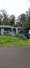 540 SW 5th St in Canyonville, OR - Building Photo - Building Photo