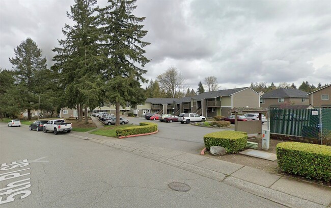 property at 10018 5th Pl SE