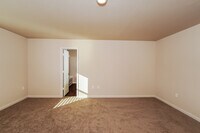 534 Clover Cir photo'