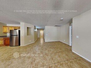 5946 N 74th Dr in Glendale, AZ - Foto de edificio - Building Photo