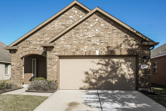 property at 20762 Rainmead Dr