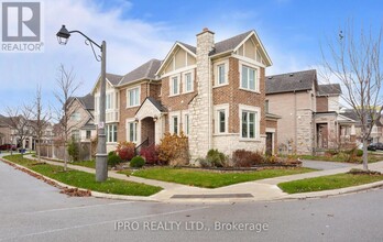 3183 Daisy Way in Oakville, ON - Building Photo - Building Photo