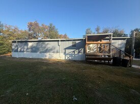 14136 Little Ranch Rd in Spring Hill, FL - Building Photo
