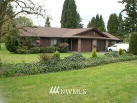 14824 215th Ave SE, Unit B in Monroe, WA - Building Photo