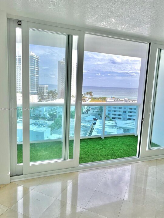 6770 Indian Creek Dr in Miami, FL - Building Photo