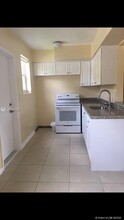 12101 Griffing Blvd-Unit -1 in North Miami, FL - Building Photo - Building Photo