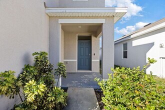 5557 Birch River Trl in Wesley Chapel, FL - Building Photo - Building Photo