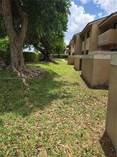 15421 SW 80th St in Miami, FL - Building Photo - Building Photo