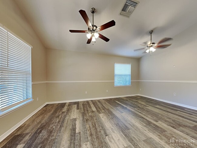 11712 Colony Lakes Blvd in New Port Richey, FL - Building Photo - Building Photo