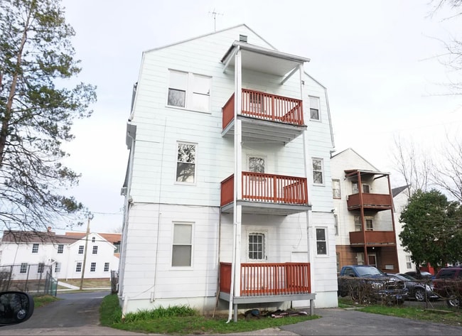 53 Love Ln, Unit #2 in Hartford, CT - Foto de edificio - Building Photo