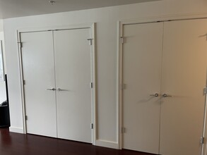 3601 S River Pky, Unit 1606 in Portland, OR - Building Photo - Building Photo