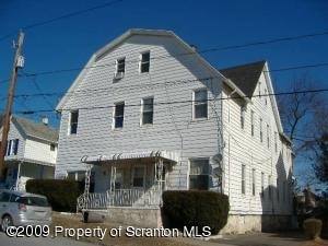 366 Ferdinand St in Scranton, PA - Building Photo