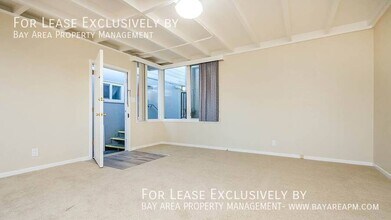 286 Elm St in San Carlos, CA - Building Photo - Building Photo