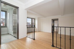 299 W 12th St in New York, NY - Building Photo