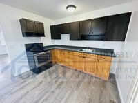 4172 - 4179 Narcissus Ave in Lake Worth, FL - Building Photo - Interior Photo