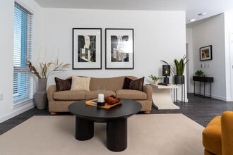 Bell Alderwood in Lynnwood, WA - Building Photo - Building Photo