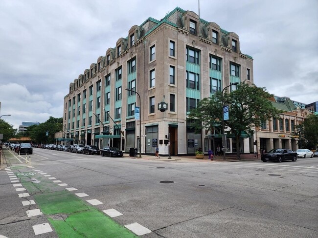 807 Church St in Evanston, IL - Building Photo - Building Photo