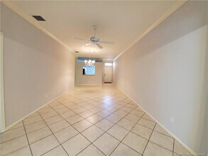1393 SW Greens Pointe Way in Palm City, FL - Building Photo - Building Photo