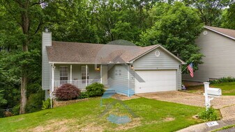 10 Sweet Gum Ct in Little Rock, AR - Building Photo