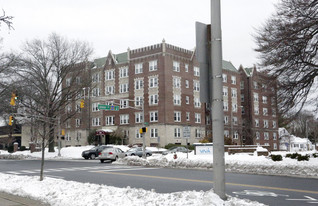 South Street Apartment Homes in Morristown, NJ - Building Photo