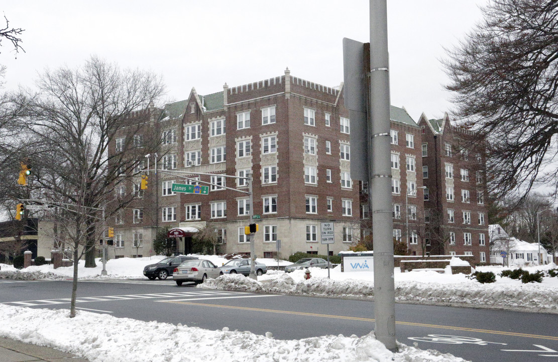 South Street Apartment Homes in Morristown, NJ - Foto de edificio