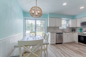 601 Rheims Way in Wilmington, NC - Building Photo - Building Photo