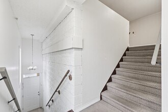 12990-12972 72 Ave in Surrey, BC - Building Photo - Building Photo