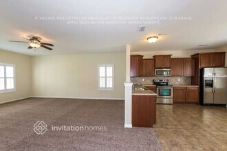 10211 Daniel Dwayne Dr in Charlotte, NC - Building Photo - Building Photo