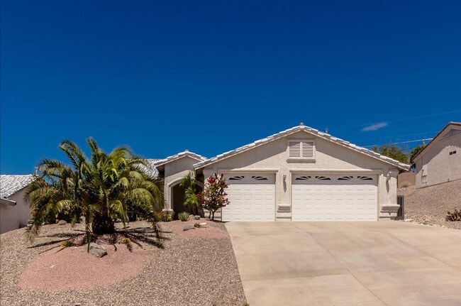 property at 2961 Winterhaven Dr