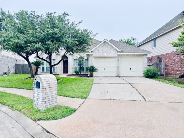 22426 Serrano Lake Ct, Unit 7308 in Tomball, TX - Building Photo