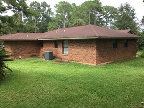 515 Howard Ave in Tallahassee, FL - Building Photo - Building Photo
