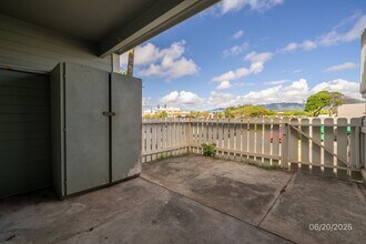 94-1505-1505 Waipio Uka St in Waipahu, HI - Building Photo - Building Photo