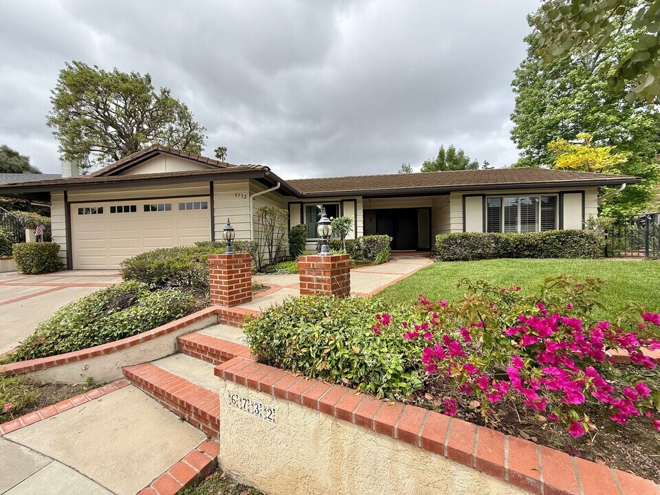 6732 Bluefield Ct in San Diego, CA - Building Photo