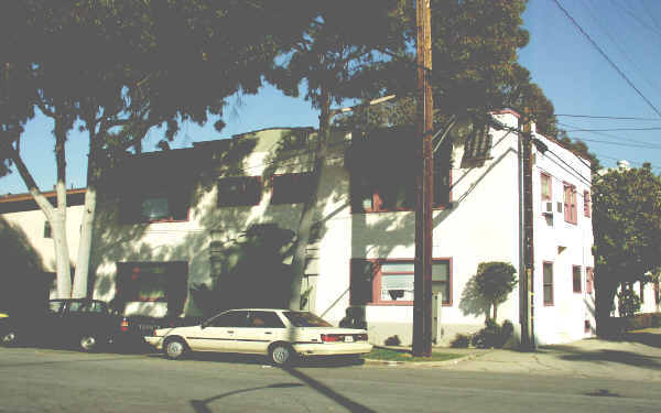 278 Falcon Ave in Long Beach, CA - Foto de edificio - Building Photo